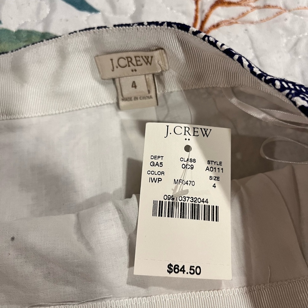 J. Crew Navy and White Geometric A-Line Skirt- Size 4 - Picture 2 of 5